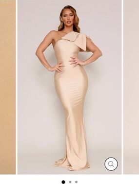 Moda Glam Jersey One-Shoulder Bow Evening Gown in Champagne